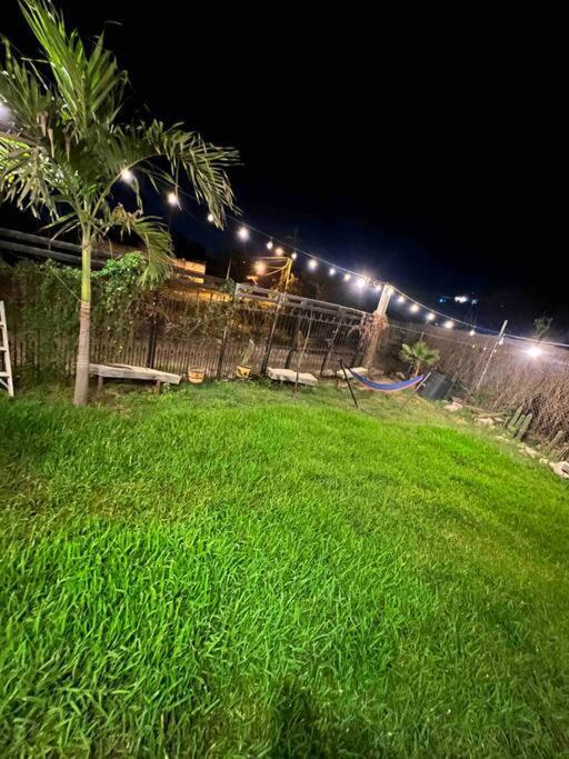 Comoda Casa A 11 Minutos Zona De Playa Y Estadio Del Fc Сasa de vacaciones *